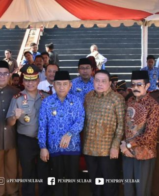 Gubernur Sulbar Hadiri Sertijab Kapolda Sulbar