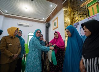 Sembako Gratis dari Istri Gubernur Sulbar: Harap Warga Tidak Lihat Jumlahnya