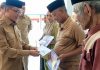 Bupati Samsul Mahmud Salurkan Bantuan Korban Kebakaran dan Puting Beliung di Kecamatan Matakali